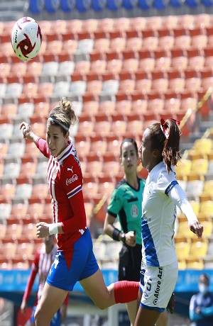 Puebla Femenil salió goleado 5-0 por Chivas en el Cuauhtémoc