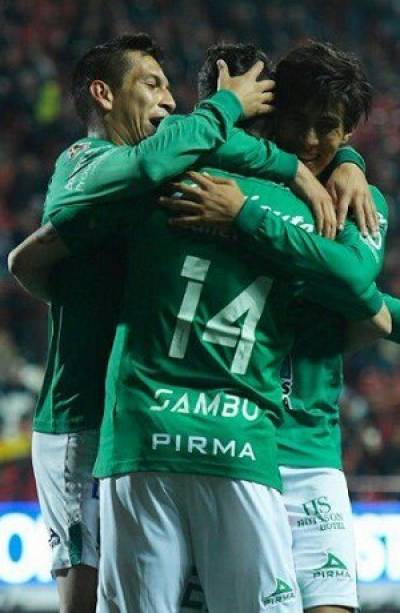 Liga MX: León dio tres zarpasos a los Xolos en la ida de cuartos de final