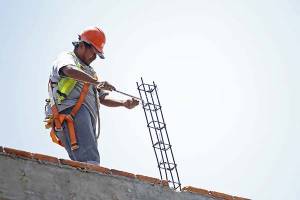 En el mes de junio recupera industria de la construcción en Puebla casi 2 mil empleos