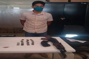 Narcomenudista fue capturado con 20 dosis de droga en Texmelucan