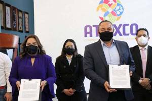 Gobierno de Atlixco firma convenio de colaboración en Acciones por el Bienestar Animal