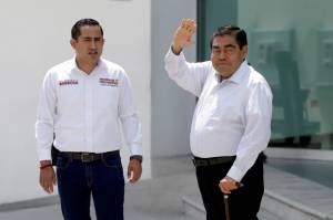Barbosa critica a Cárdenas por no declarar todos sus bienes