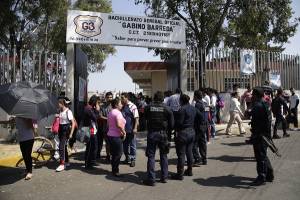 Asaltaron a estudiantes al interior de bachillerato en Puebla; hay tres detenidos