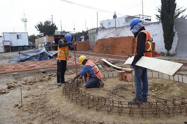 En Puebla, recuperación de empleos en sector de la construcción es casi nula