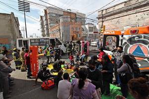 57 heridos dejan accidentes del transporte público en la capital de Puebla