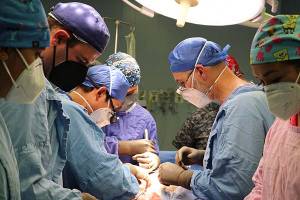 ISSSTEP realiza sexto trasplante renal del año