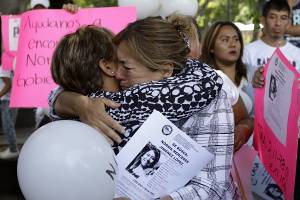 Marchan para exigir localización de mujer embarazada desaparecida en Puebla