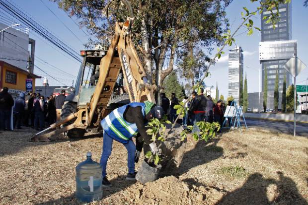 Arranca mantenimiento a la Recta a Cholula con inversión de 12 mdp