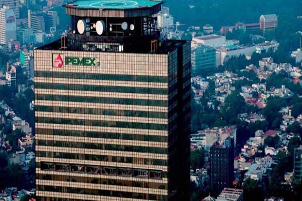 Funcionarios de Pemex, grabados hablando de sobornos