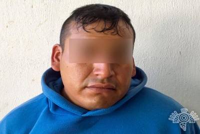 Sujeto con envoltorios de droga es atrapado en Acatlán de Osorio