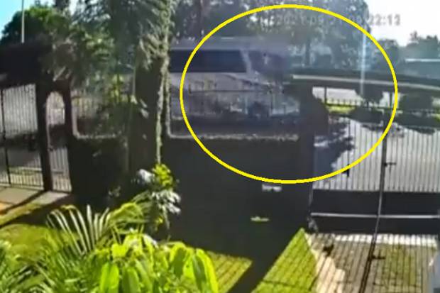 VIDEO: Camión sale de Texmelucan y arrolla vehículos en Xalapa; dos muertos y 14 heridos