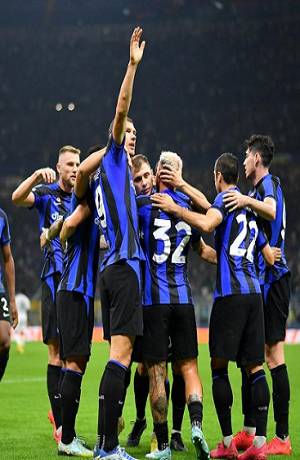 Inter de Milan gana 4-0 al Viktoria Plzen en la Champions League