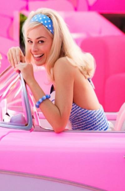 Margot Robbie aparece nuevamente en filmación de Barbie
