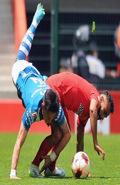 Club Puebla suma segunda derrota del torneo; ahora 1-2 ante Toluca