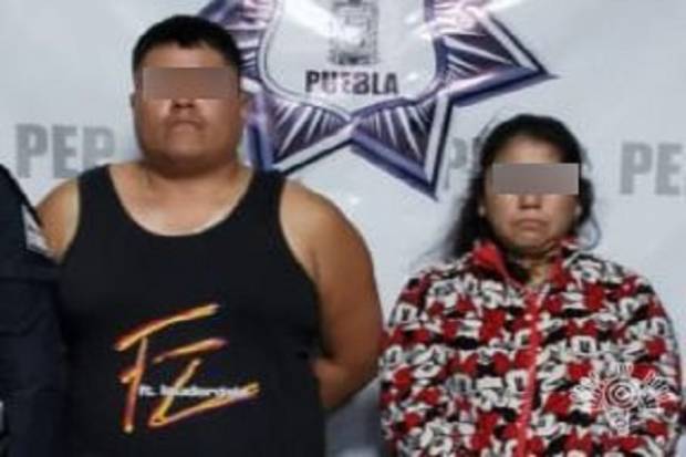 Pareja de narcovendedores es detenida en Hueytamalco