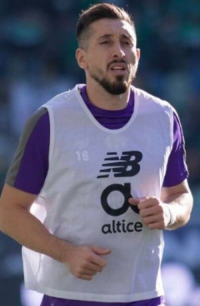 Héctor Herrera irá al Atlético de Madrid; afirma diario portugués