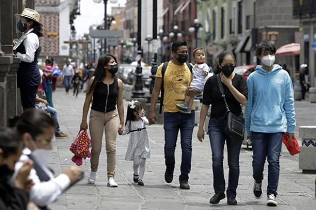 Son 24 variantes de COVID las que circulan en México; Gamma, la dominante