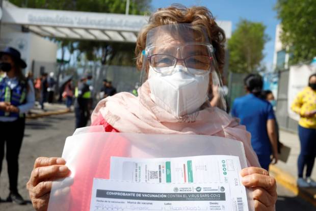 Llegan 442 mil vacunas anti COVID a Puebla para municipios de mayor contagio