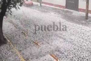 VIDEO: Así fue la granizada que se registró en distintos puntos de Puebla capital