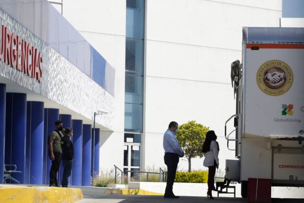 La mayoría de hospitalizados por COVID son menores de 52 años y sin vacuna: SSA