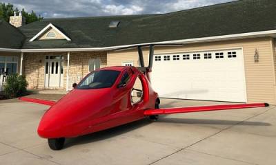 Switchblade, el auto volador y deportivo