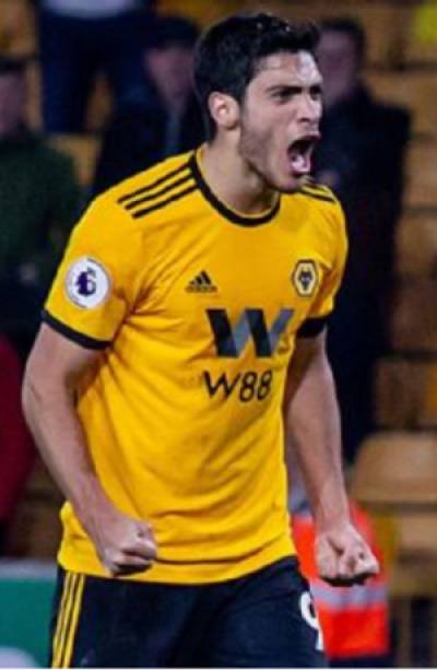 Wolverhampton compraría a Raúl Jiménez ante buen rendimiento