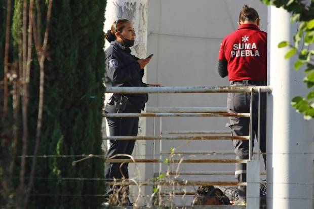 Hombre es localizado sin vida en puente peatonal de la colonia Rivera Anaya