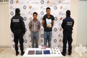Trío de narcomenudistas de &quot;La Patrona&quot; es asegurado en Puebla