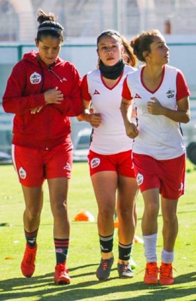 Lobos BUAP Femenil visita a Pumas en La Cantera