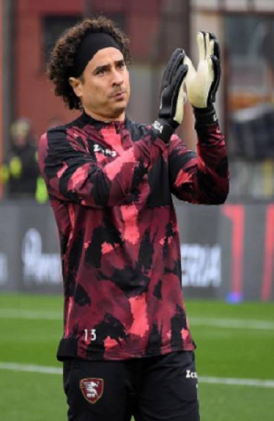 Memo Ochoa tendrá nuevo DT en el Salernitana tras nuevo cese de Nicola