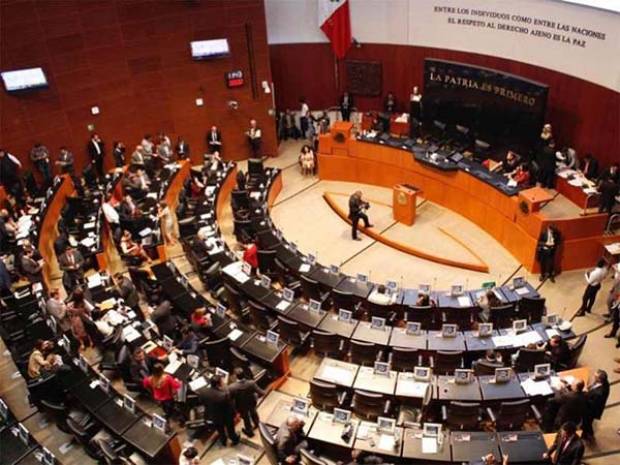 Senado desecha ternas para la CRE; AMLO impondrá a comisionados