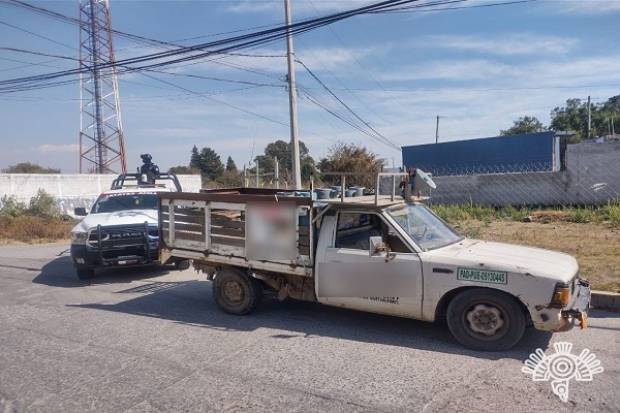 Sujeto es detenido en Cuautlancingo con 11 tanques de gas robado