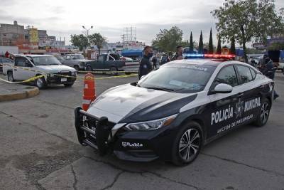 Mujeres timan a cuentahabiente y le roban 37 mil pesos en la Central de Abasto