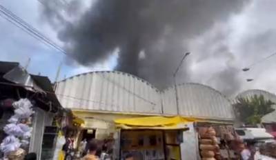 Se registra incendio en el Mercado de Sonora de la CDMX