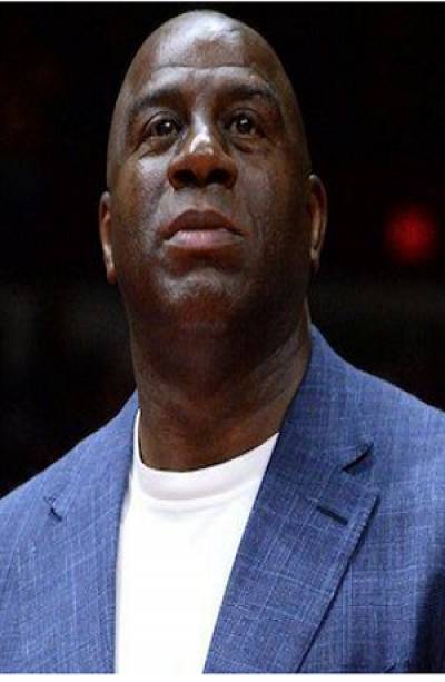 Magic Johnson dijo adiós a los Lakers