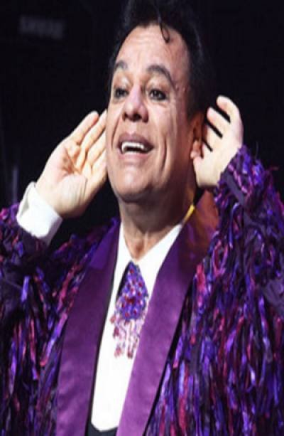 Juan Gabriel está vivo y reaparecerá en diciembre, afirma ex manager