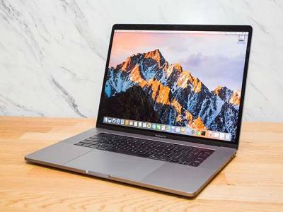 La MacBook Pro de 16 pulgadas llegaría en octubre