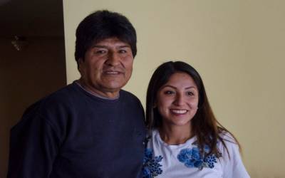 Hija de Evo Morales con salvoconducto para asilo en México