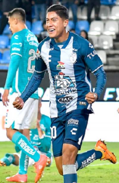 Pachuca derrota 1-0 al León con debut de la &quot;Chofis&quot; López