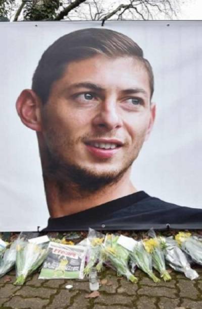 Emiliano Sala: Hallan restos de avioneta en el Canal de La Mancha