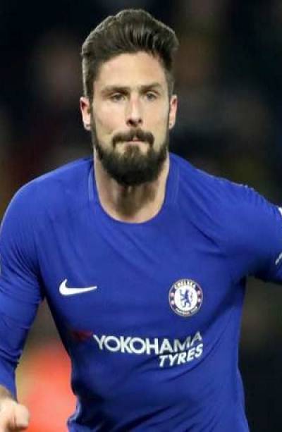 El futbol no está listo para aceptar la homosexualidad: Giroud