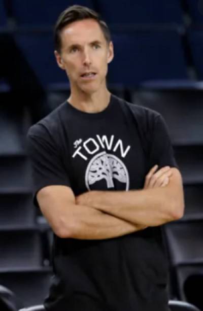 Steve Nash es el nuevo entrenador en jefe de Brooklyn Nets