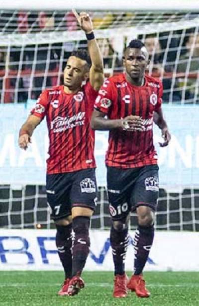 Liga MX: Xolos mordió y ganó 2-1 a Santos