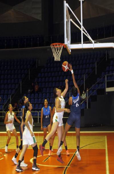 Debuta BUAP en baloncesto varonil y femenil de la Liga ABE