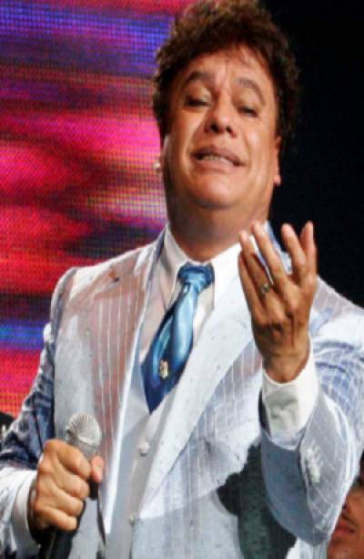 Juan Gabriel fue espiado por el gobierno de México