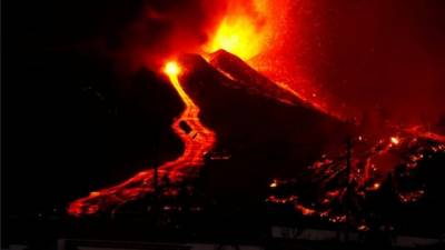 Isla de La Palma registraría caída de lluvia ácida en las próximas horas