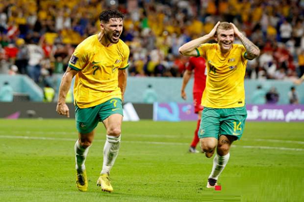 Qatar 2022: Australia es la sorpresa al derrotar 1-0 a Dinamarca y avanzar a octavos