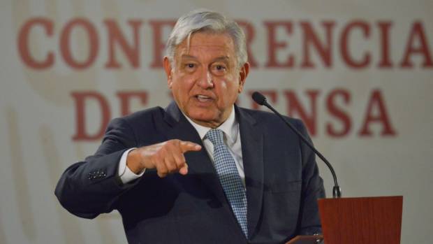 Solo Donald Trump gana más que presidente de la Suprema Corte: AMLO