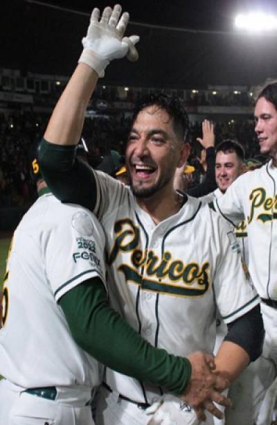 Pericos de Puebla gana 7-6 a Leones de Yucatán y empata la serie