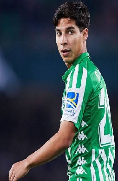 Diego Lainez se irá del Betis; equipos de Europa y el América posibles destinos